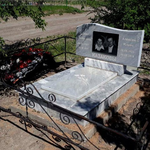 ціна памятника під ключ граніт Коростишів київ Україна фото