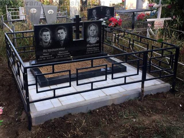 фото пам ятників з граніту під ключ граніт Коростишів київ Україна ціна