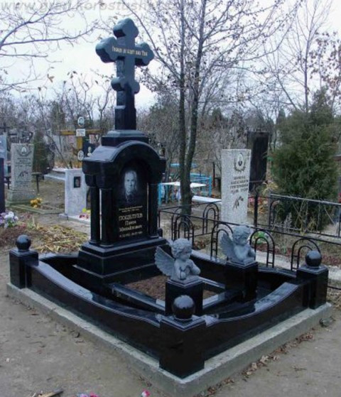 гранітні памятники хрести під ключ граніт Коростишів київ Україна фото ціна