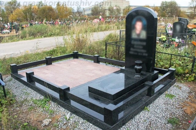 ритуальні памятники під ключ граніт коростишів київ україна фото ціна